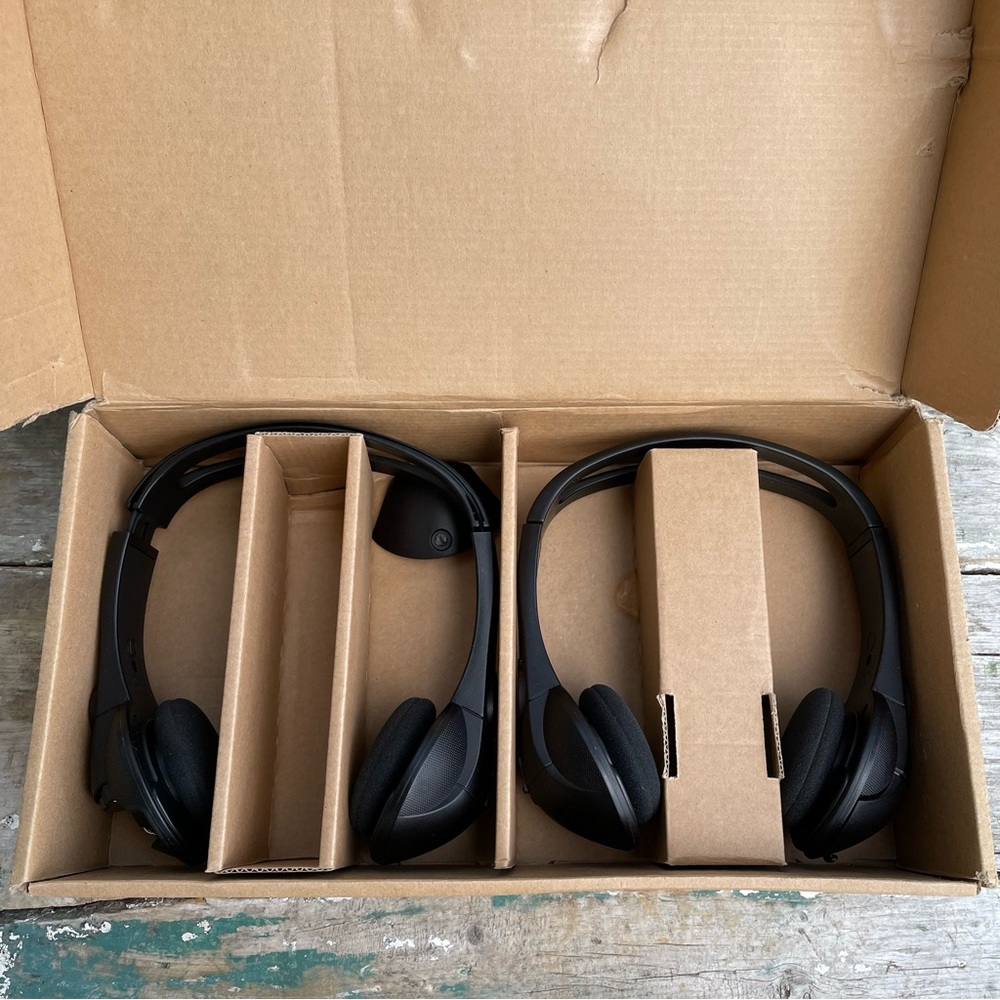 Excel wireless black headphones set 25795362